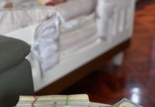 Polsko naléhá na EU, aby zdanila ruské uhlovodíky